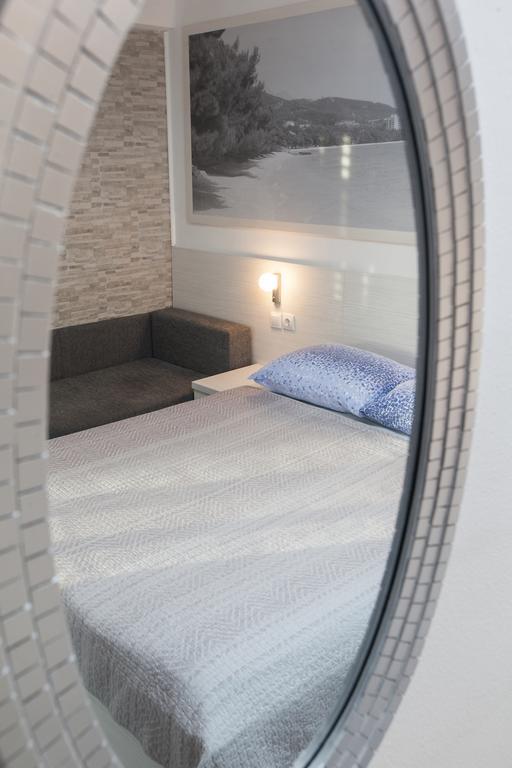Apartments Smiljka Tučepi Rom bilde